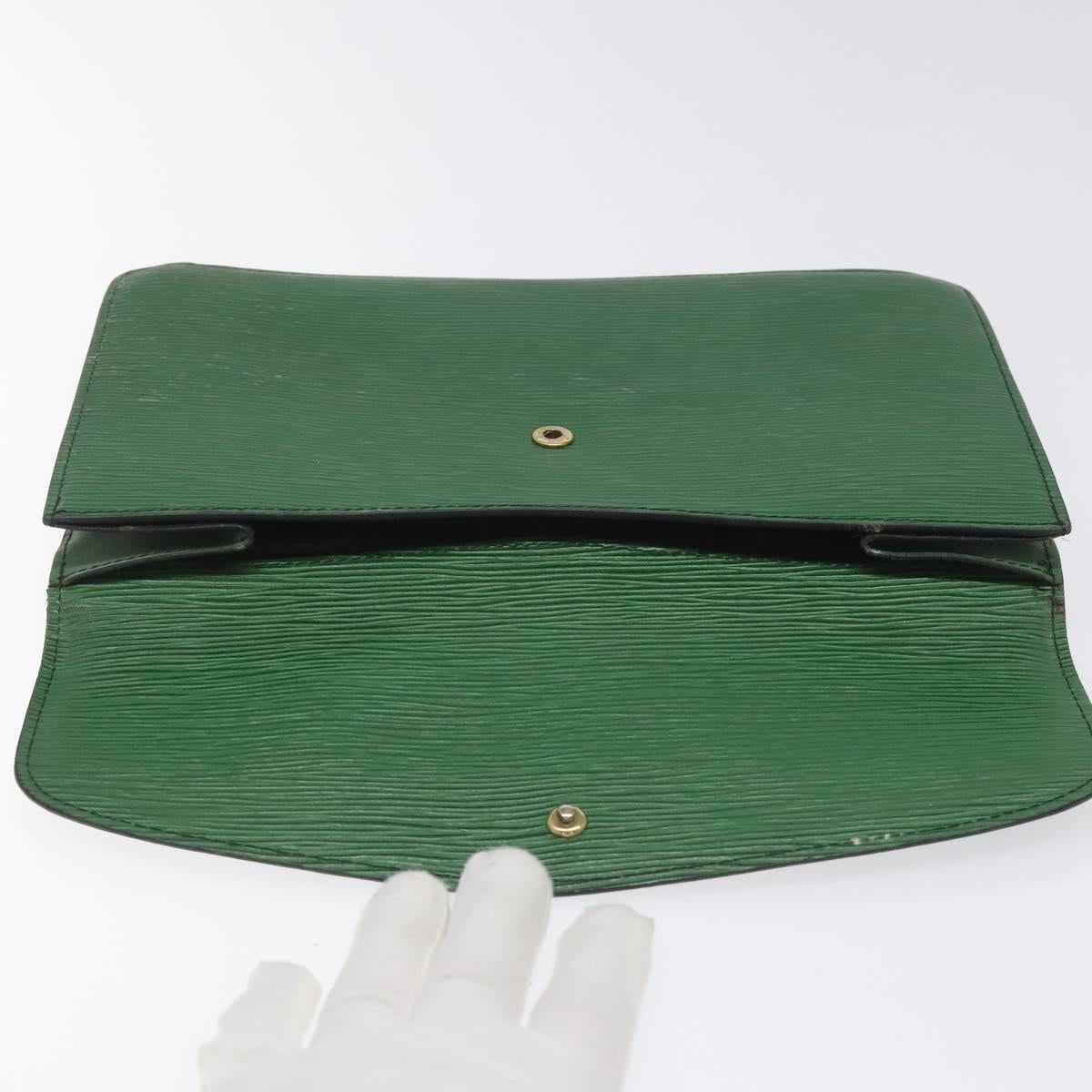 LOUIS VUITTON Epi Montaigne 27 Clutch Bag Green M52654 LV Auth EC712