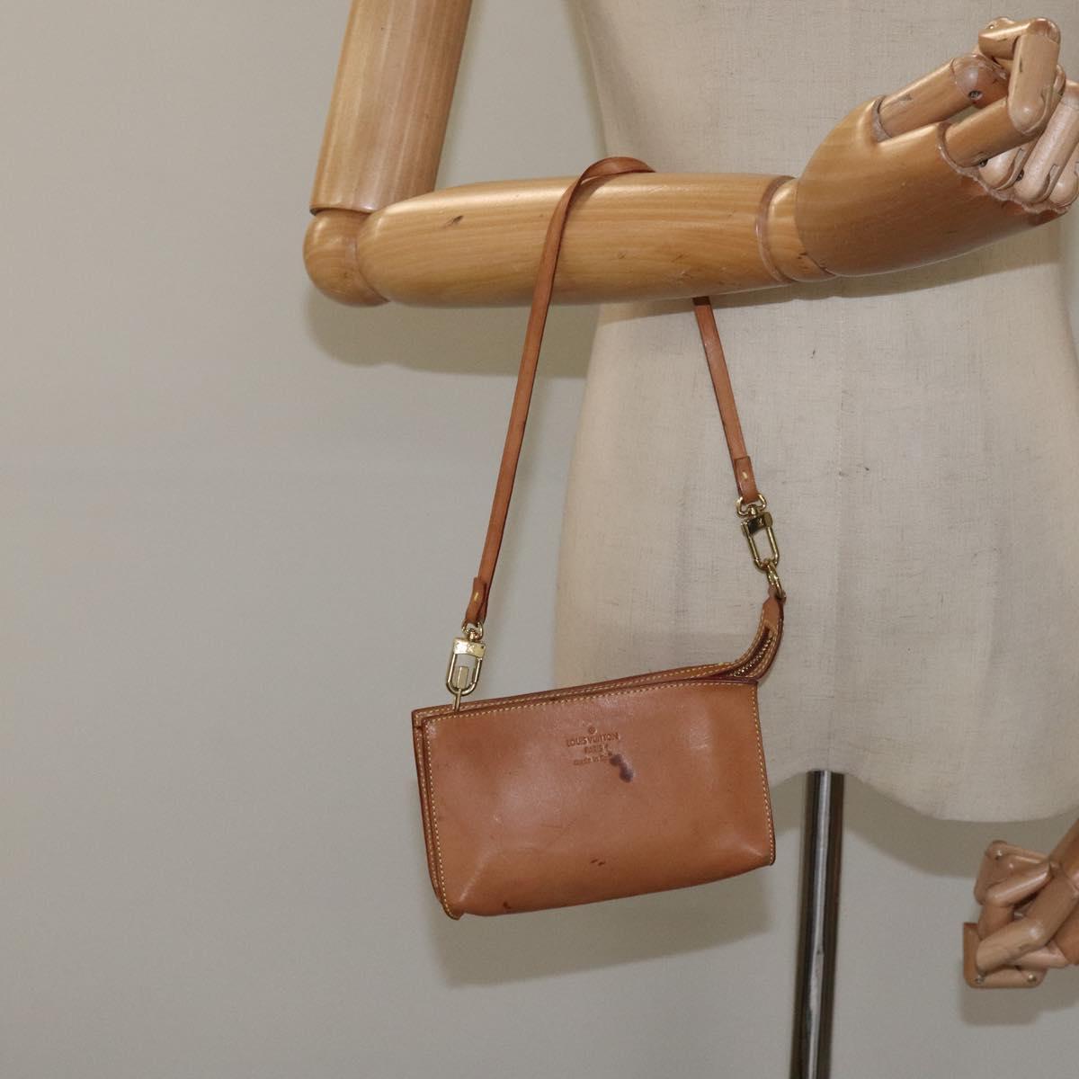 LOUIS VUITTON Nomad Cabas Ambre PM Pouch Leather Beige M92502 LV Auth EC928