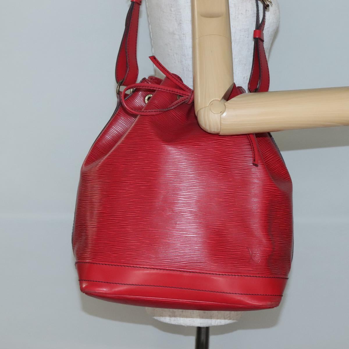 LOUIS VUITTON Epi Noe Shoulder Bag Red M44007 LV Auth ep10660