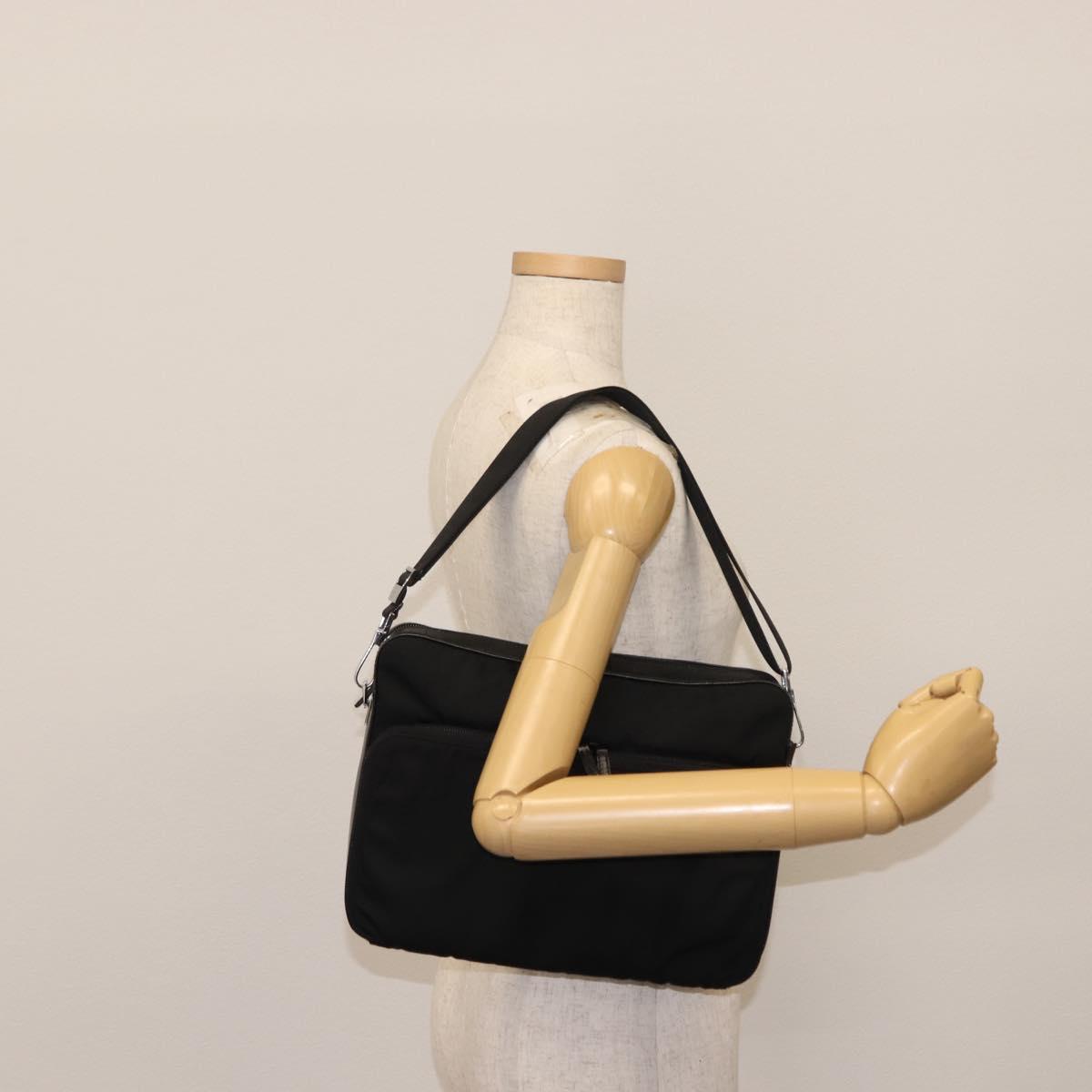 GUCCI Shoulder Bag Nylon Leather Black Auth ep11070