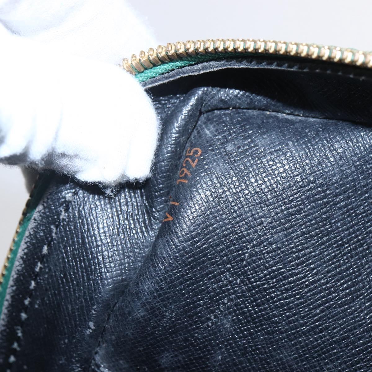 LOUIS VUITTON Epi Porte Documents Voyage Business Bag Green M54474 Auth ep11183