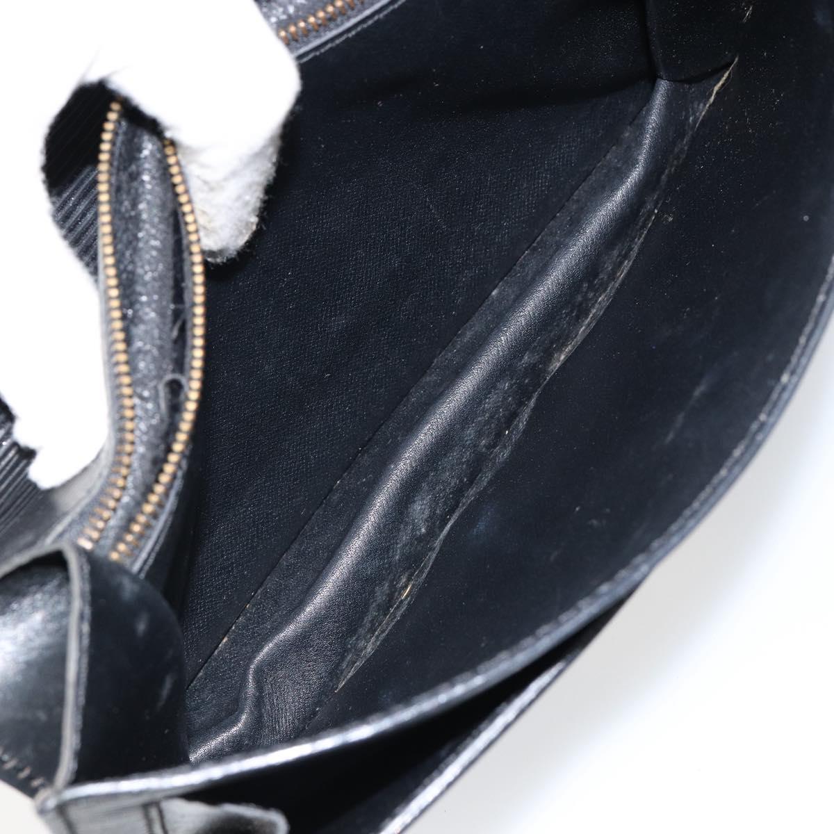 LOUIS VUITTON Epi Serie Dragonne Clutch Bag Black Noir M52612 LV Auth ep11370