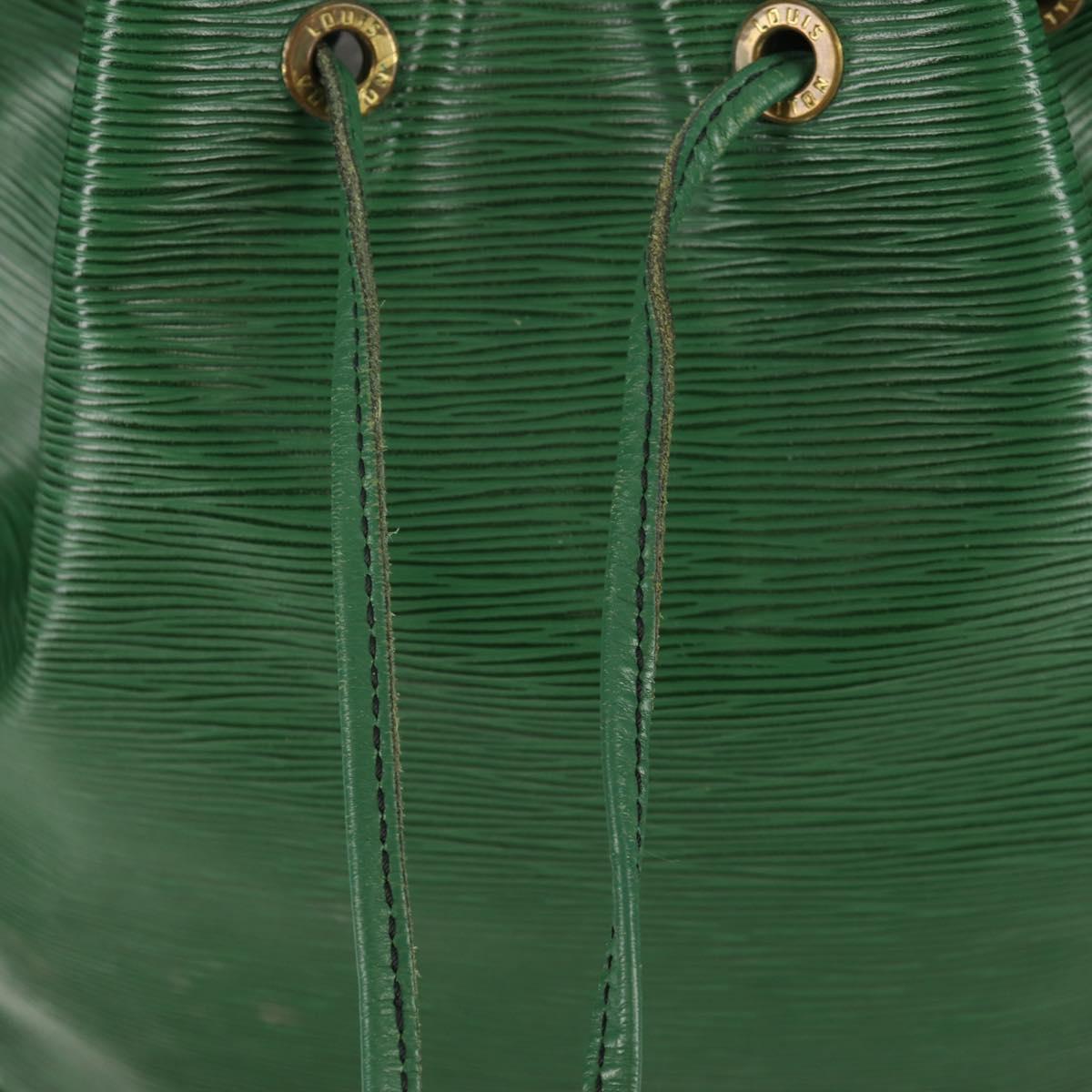 LOUIS VUITTON Epi Petit Noe Shoulder Bag Green M44104 LV Auth ep11754