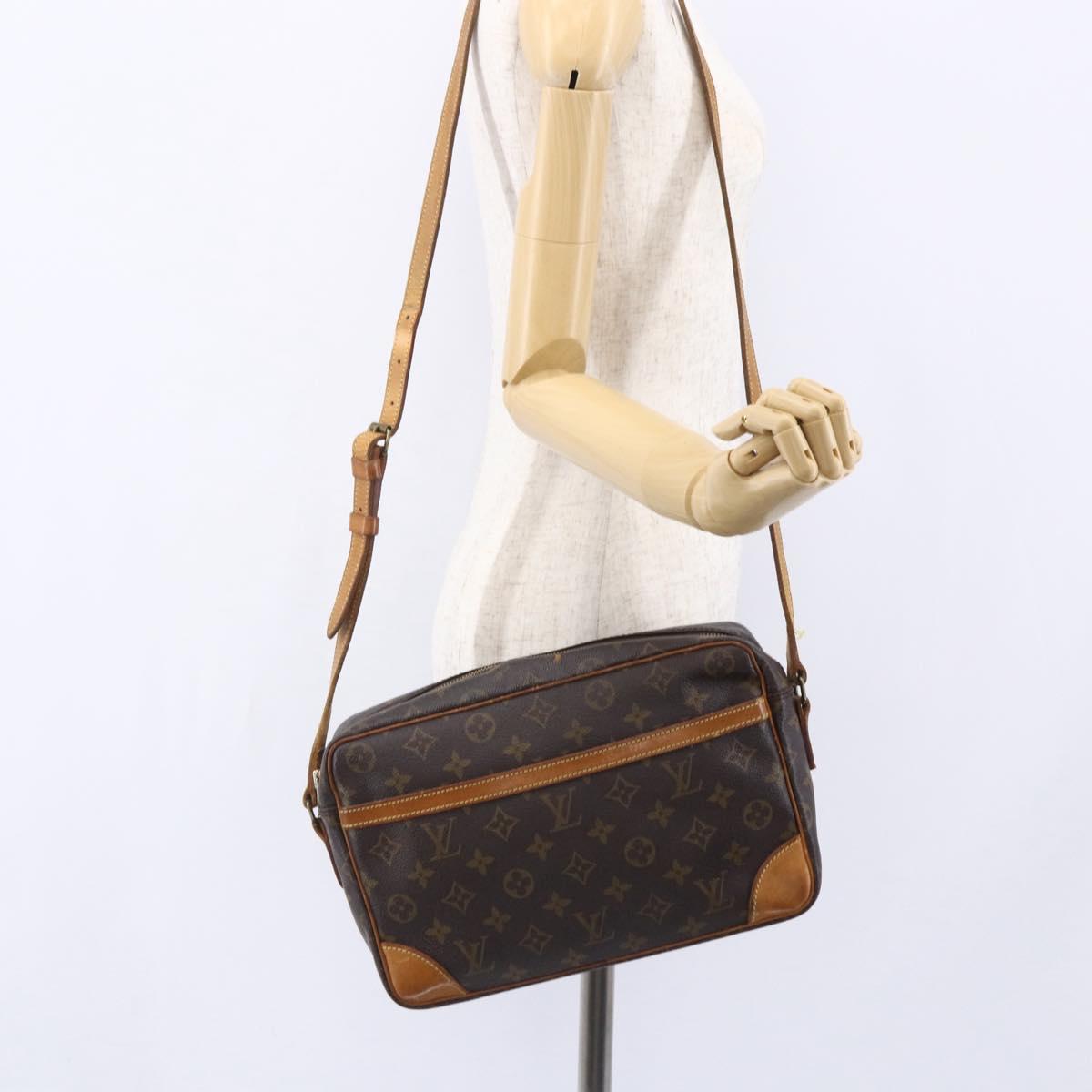 LOUIS VUITTON Monogram Trocadero 30 Shoulder Bag M51272 LV Auth ep11981