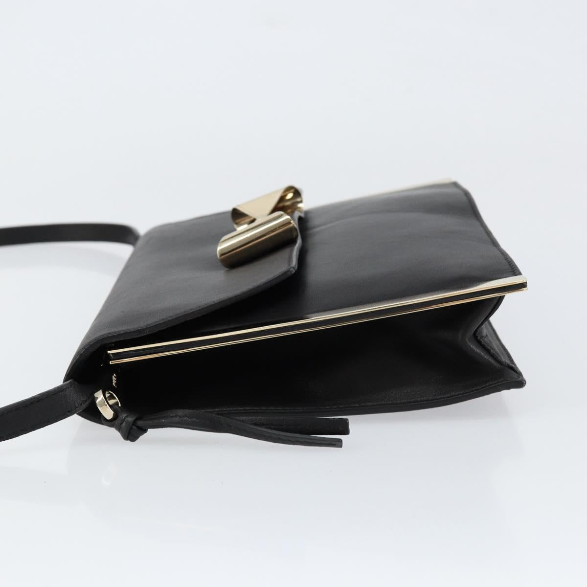 Chloe Shoulder Bag Leather Black Gold Auth ep11990