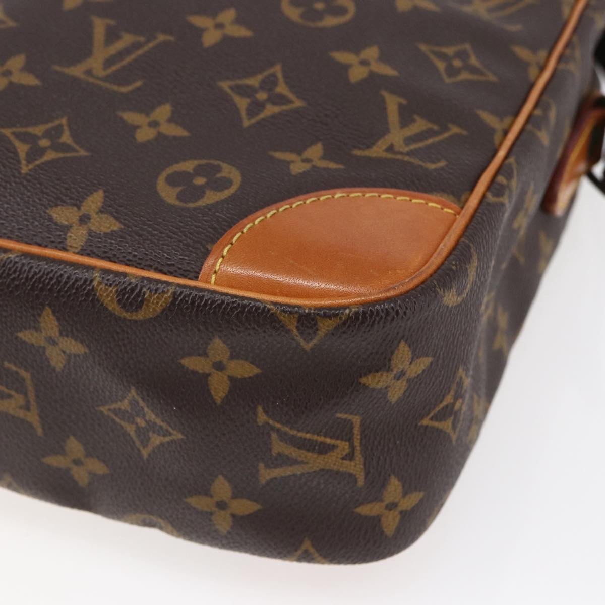LOUIS VUITTON Monogram Danube MM Shoulder Bag M45264 LV Auth ep12005