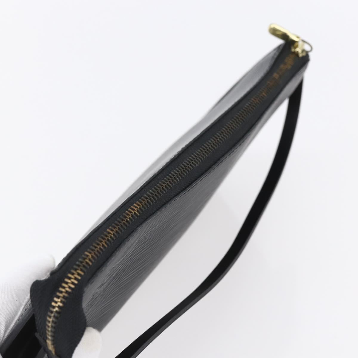 LOUIS VUITTON Epi Pochette Accessoires Pouch Black M52982 LV Auth ep12012