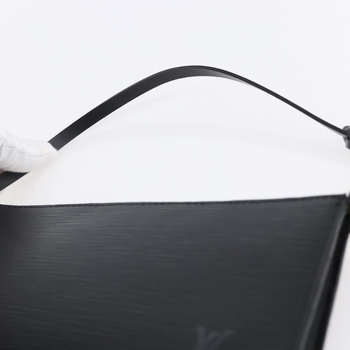 LOUIS VUITTON Epi Pochette Accessoires Pouch Black M52982 LV Auth ep12012