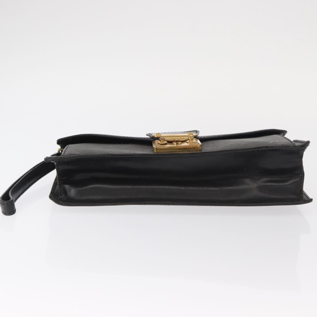 LOUIS VUITTON Epi Serie Dragonne Clutch Bag Black Noir M52612 LV Auth ep12225