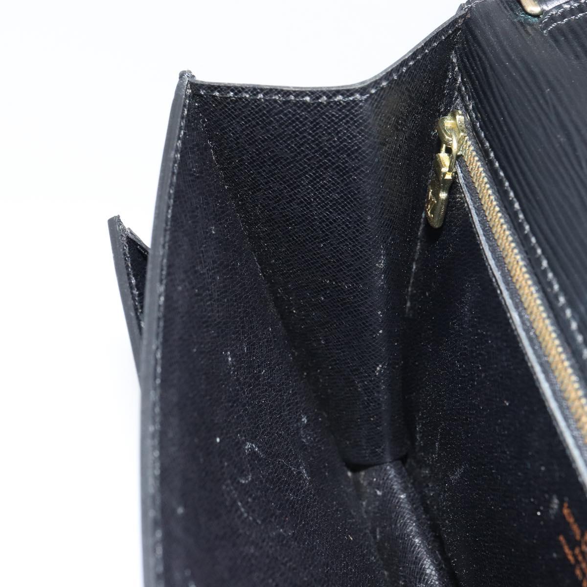 LOUIS VUITTON Epi Serie Dragonne Clutch Bag Black Noir M52612 LV Auth ep12293