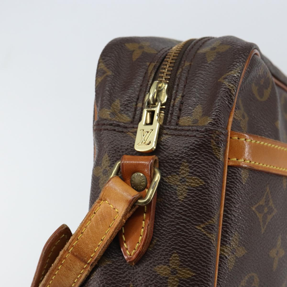 LOUIS VUITTON Monogram Trocadero 30 Shoulder Bag M51272 LV Auth ep12398
