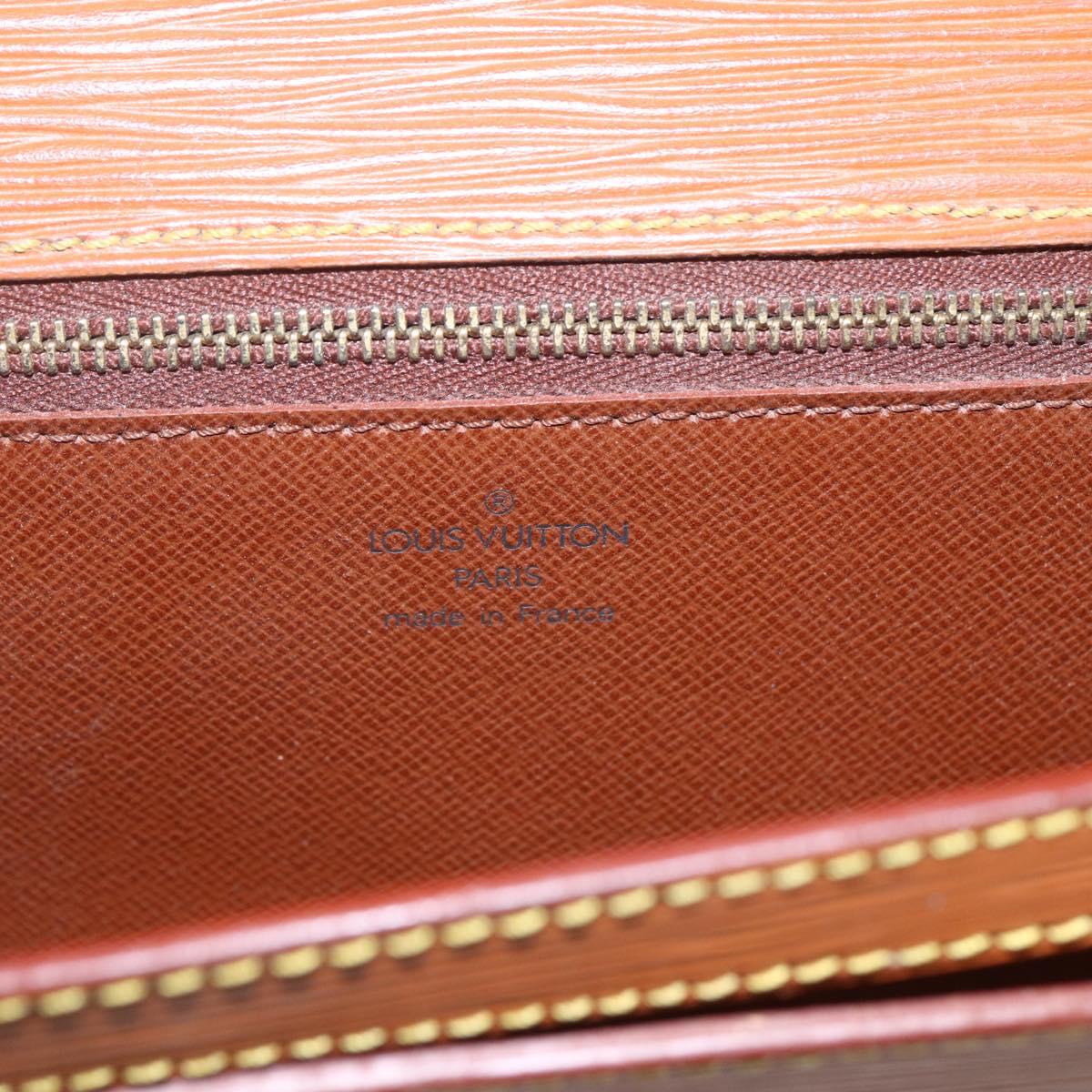 LOUIS VUITTON Epi Serie Dragonne Hand Bag Beige LV Auth ep12601