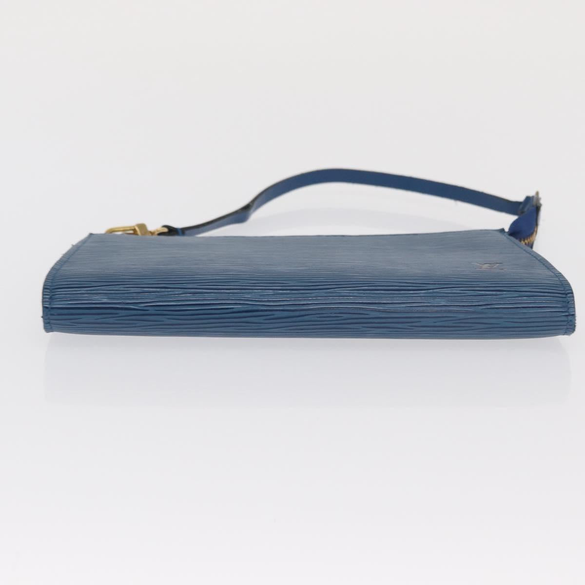 LOUIS VUITTON Epi Pochette Accessoires Pouch Blue M52985 LV Auth ep12951