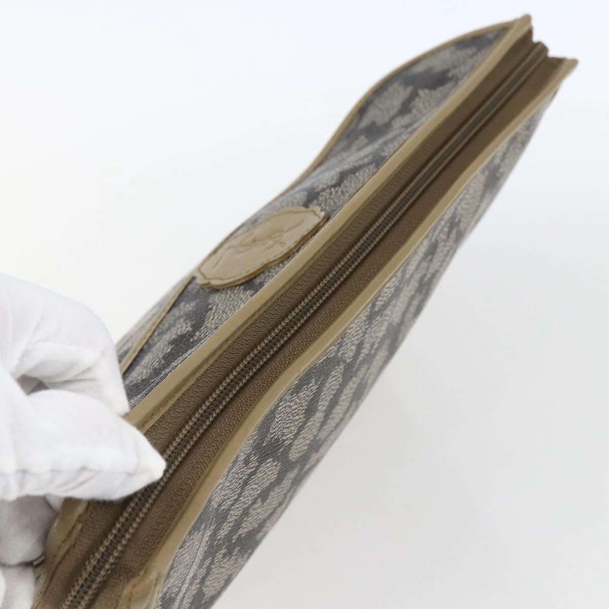 SAINT LAURENT Clutch Bag PVC Gray Beige Auth ep12972V