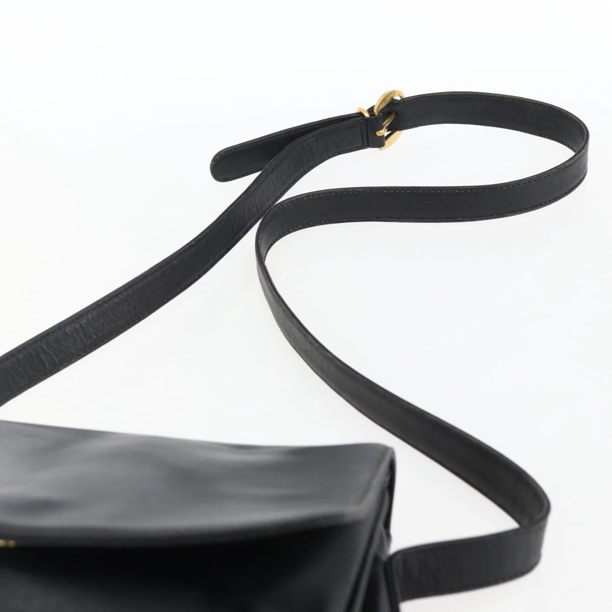 GUCCI Shoulder Bag Leather Black Silver 001 2214 Auth ep13226