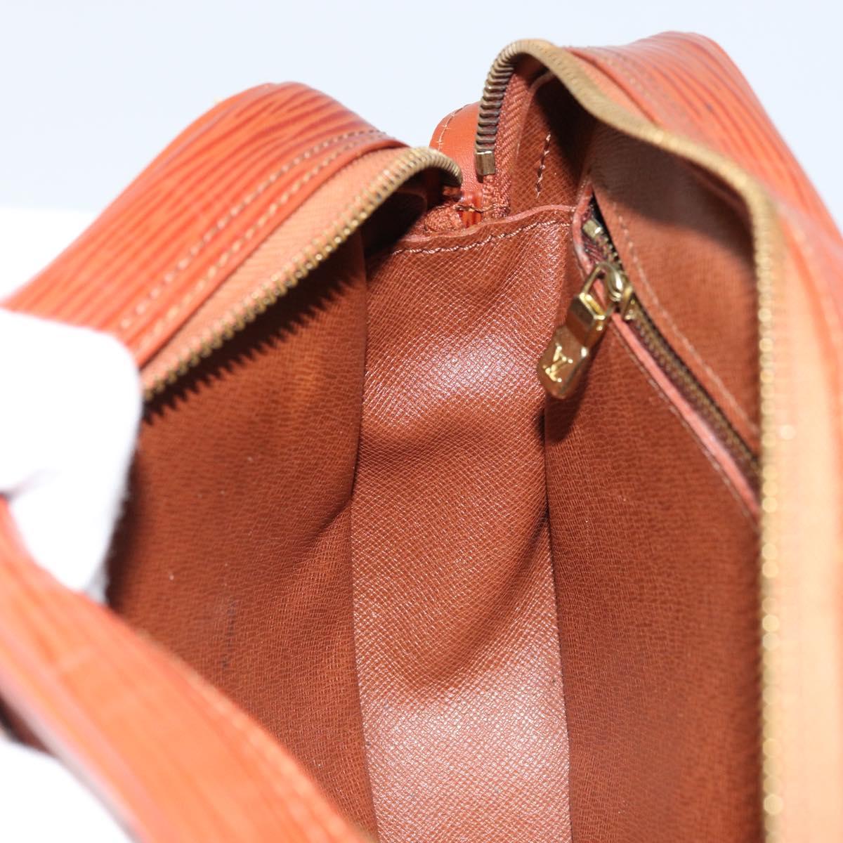 LOUIS VUITTON Epi Jeune FilleMM Shoulder Bag Brown M52153 LV Auth ep13542