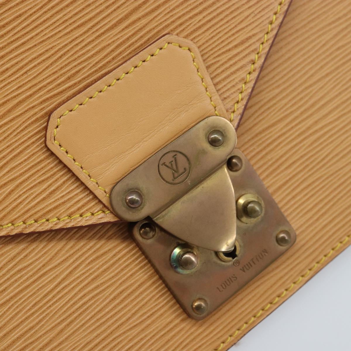 LOUIS VUITTON Epi Serie Dragonne Hand Bag Beige LV Auth ep13677