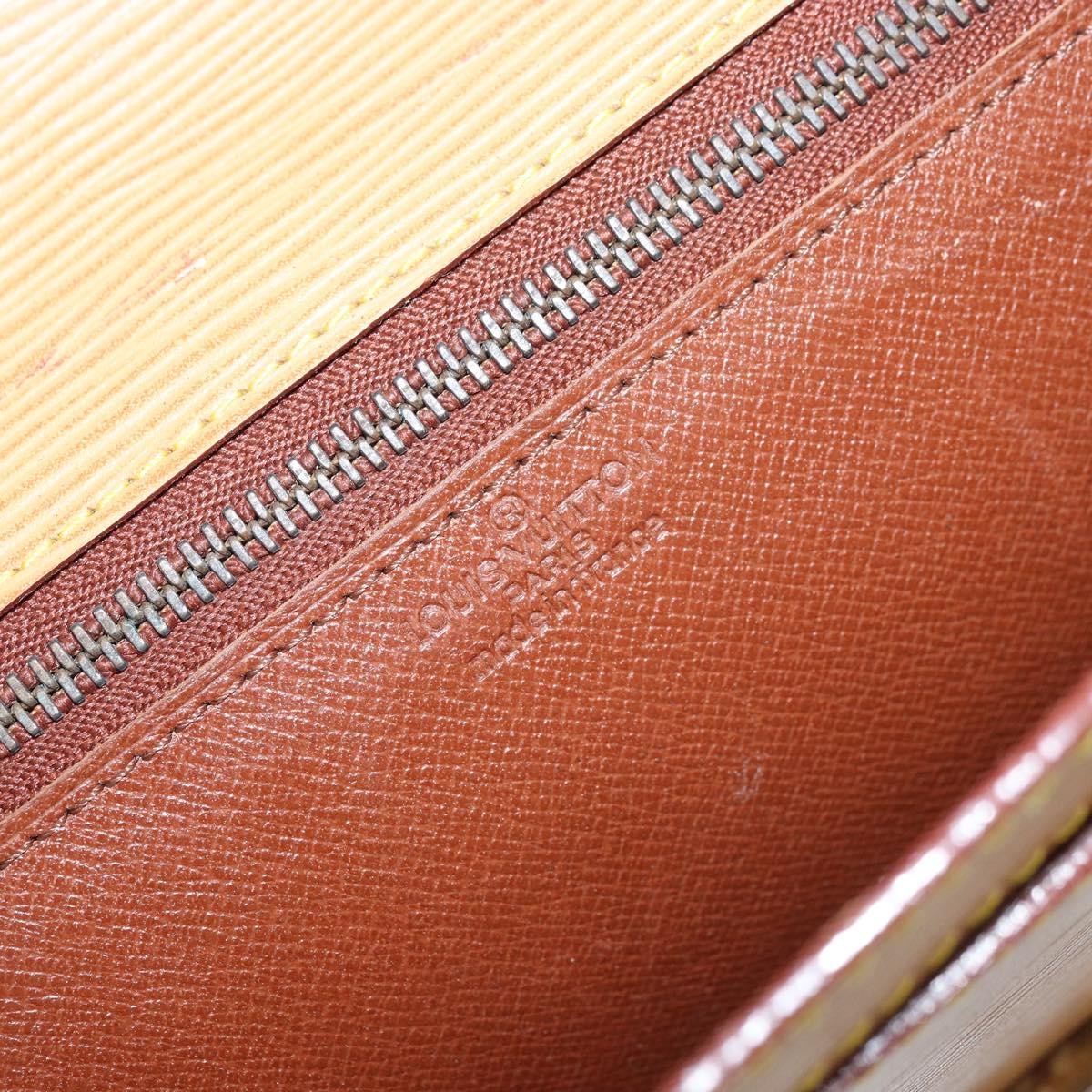 LOUIS VUITTON Epi Serie Dragonne Hand Bag Beige LV Auth ep13677