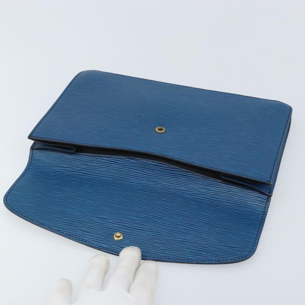 LOUIS VUITTON Epi Montaigne 23 Clutch Bag Blue M52665 LV Auth ep13746