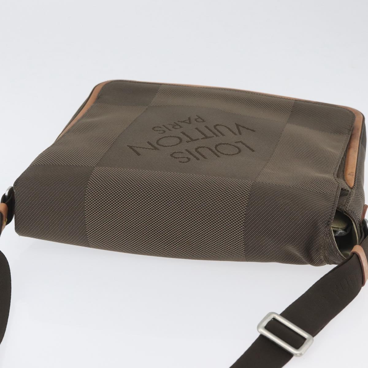 LOUIS VUITTON Damier Geant Messager Shoulder Bag Tail M93030 LV Auth ep13875