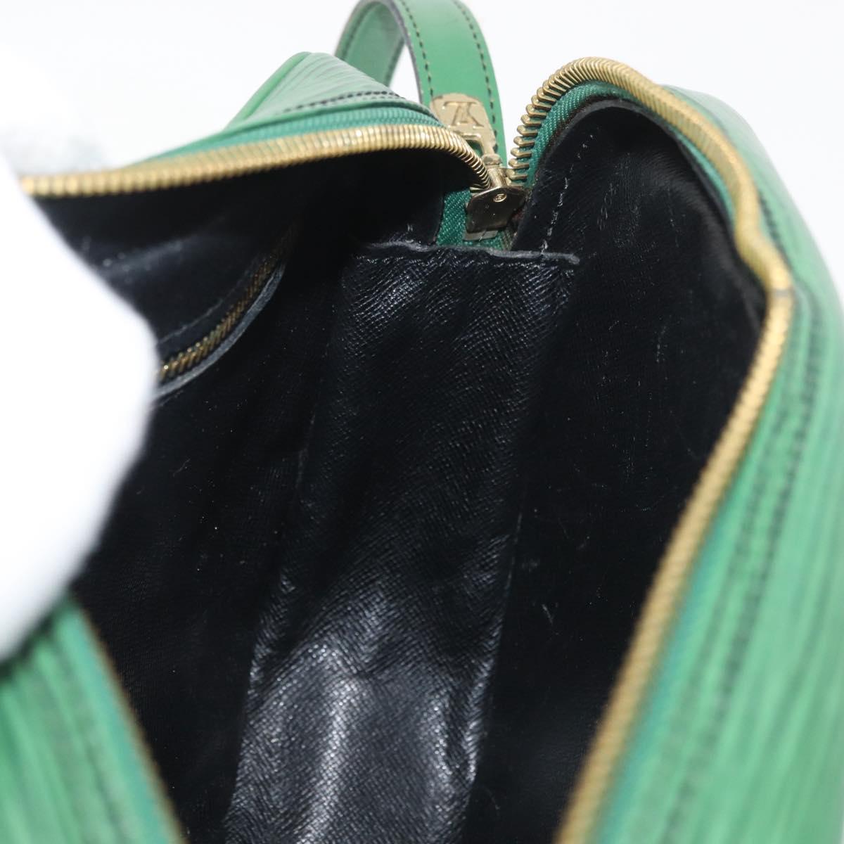 LOUIS VUITTON Epi Jeune Fille MM Shoulder Bag Green M52154 LV Auth ep14448