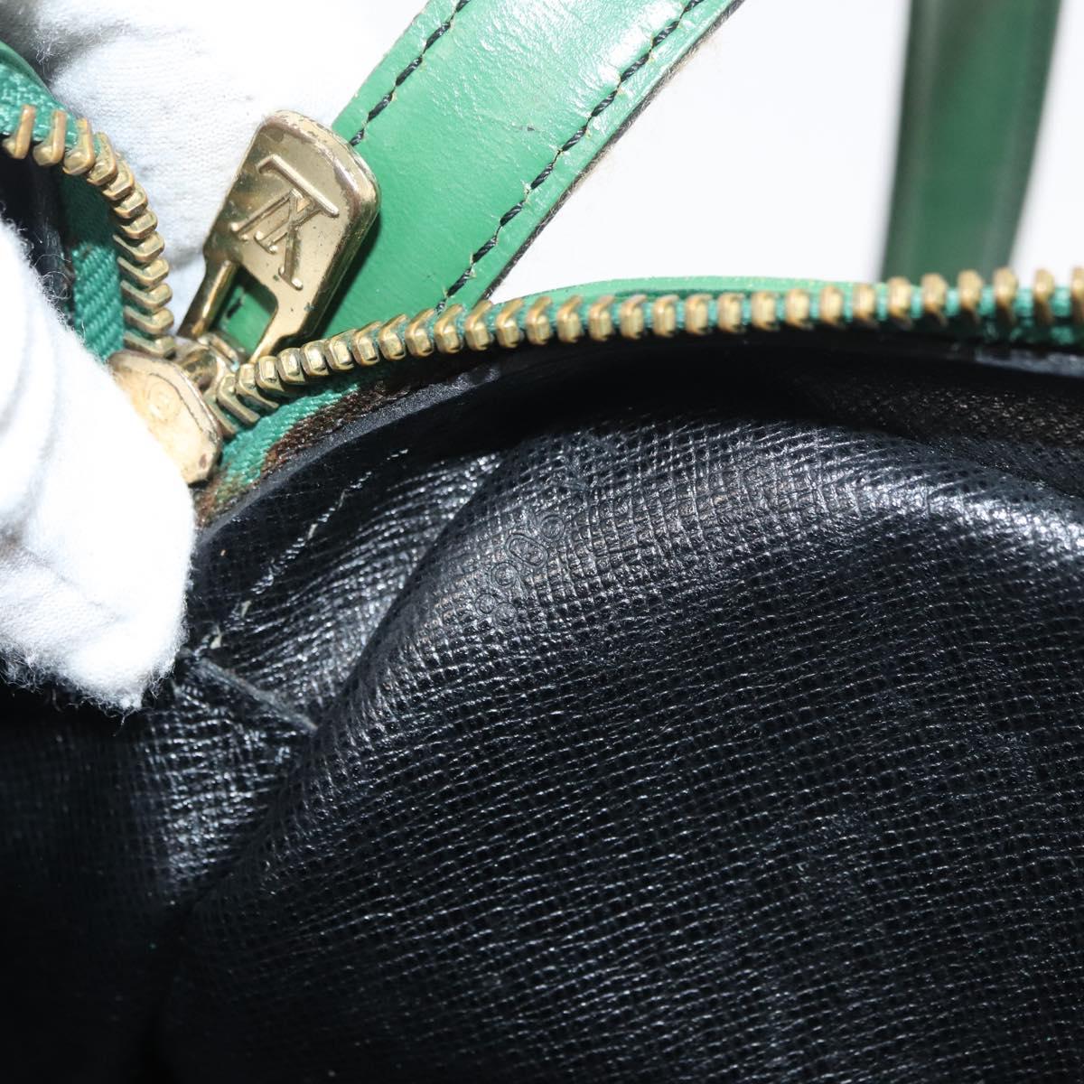 LOUIS VUITTON Epi Jeune Fille MM Shoulder Bag Green M52154 LV Auth ep14448
