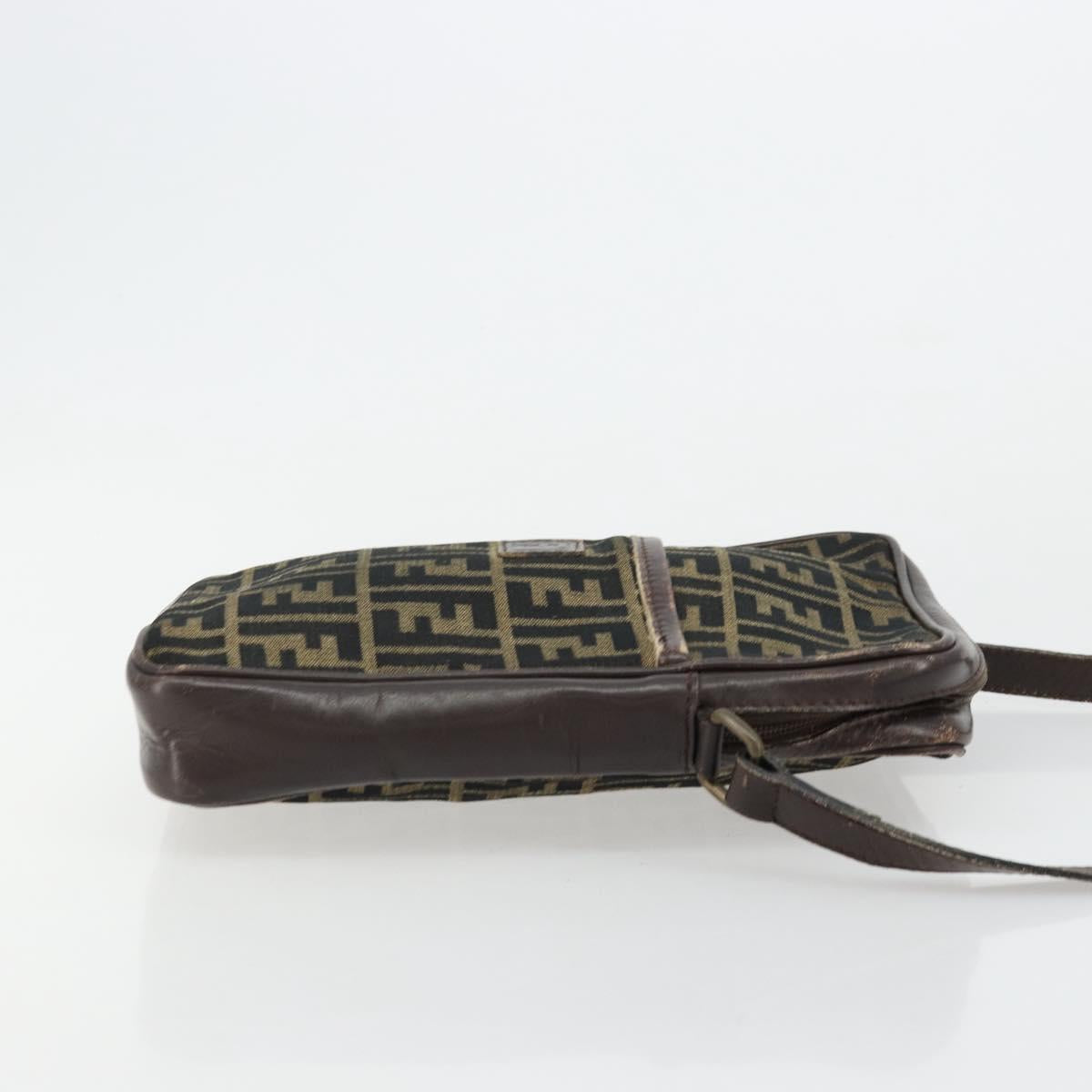 FENDI Zucca Canvas Shoulder Bag Brown Black Auth ep14508