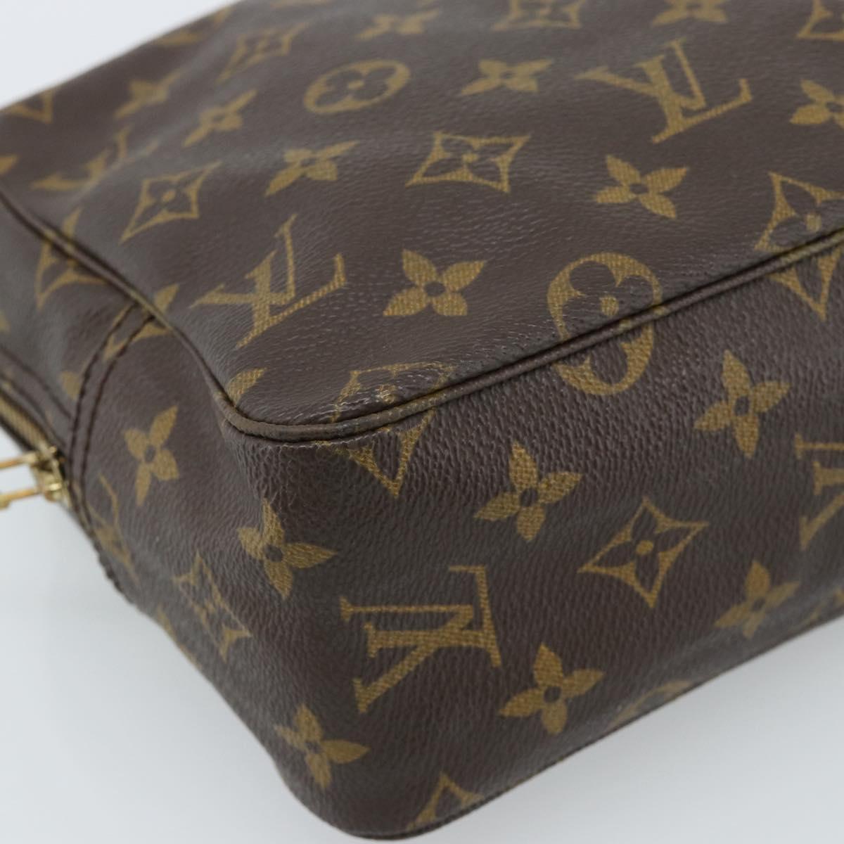 LOUIS VUITTON Monogram Trousse Toilette 28 Clutch Bag M47522 LV Auth ep14668A