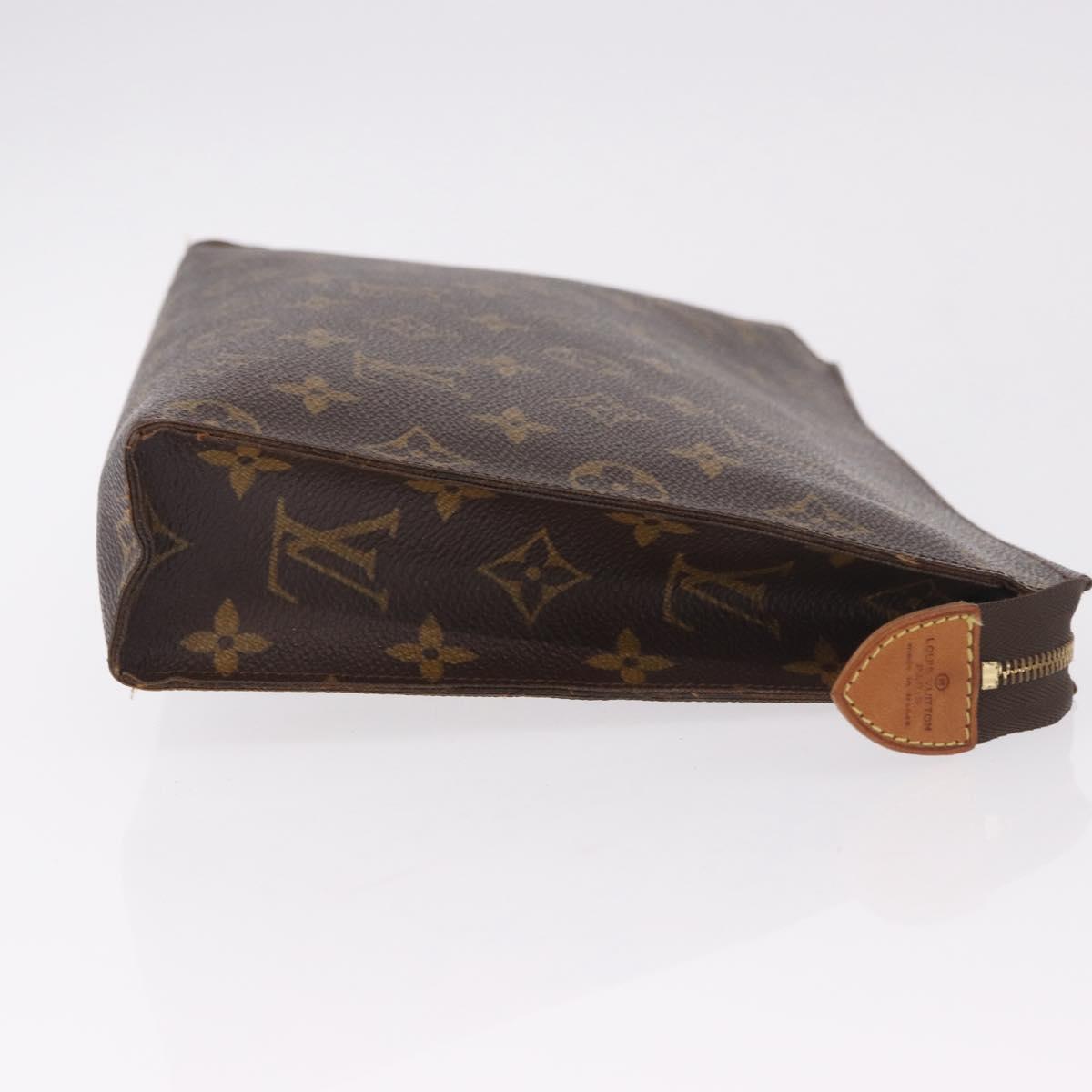 LOUIS VUITTON Monogram Poche Toilette 26 Pouch M47542 LV Auth ep14745A