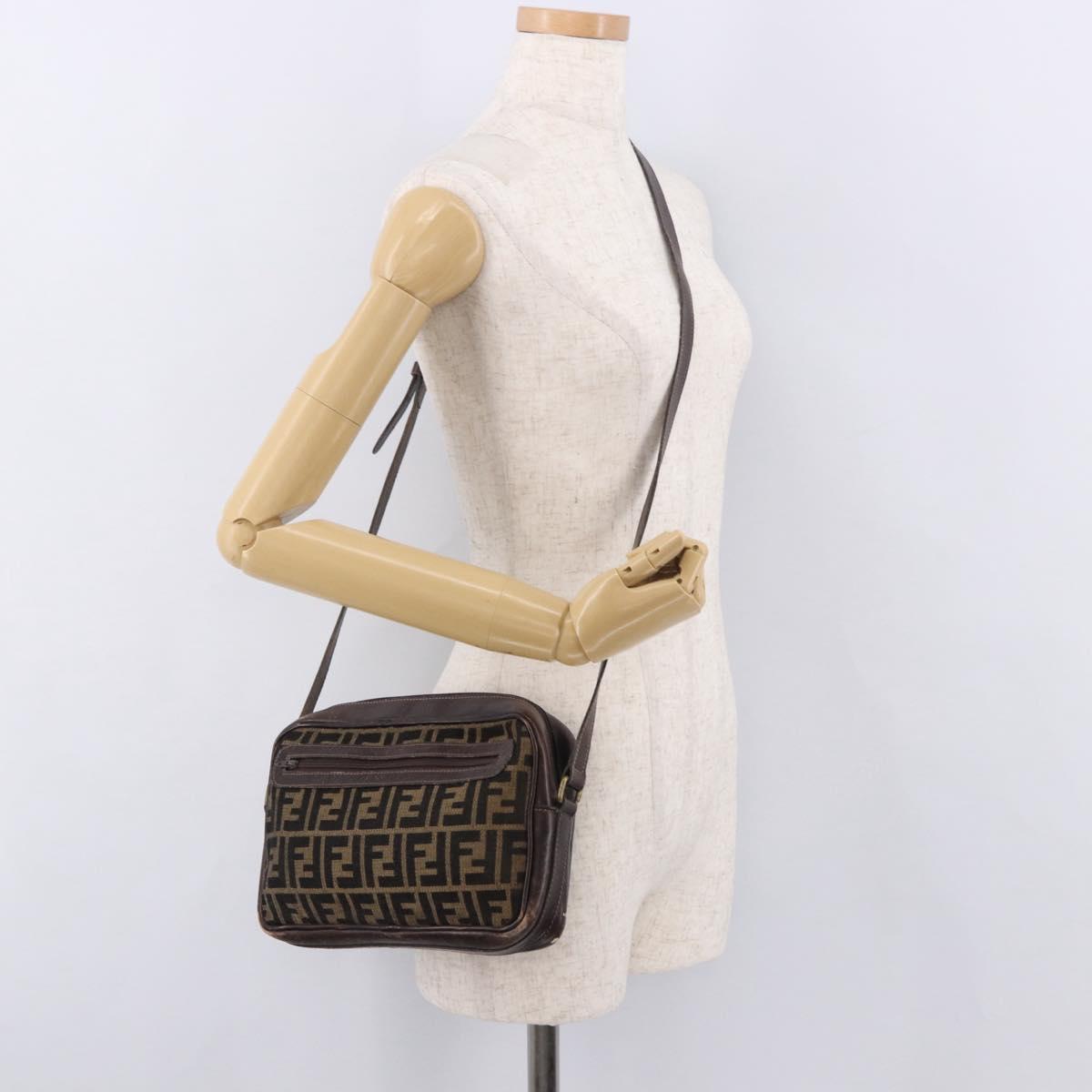 FENDI Zucca Canvas Shoulder Bag Black Brown Auth ep14748