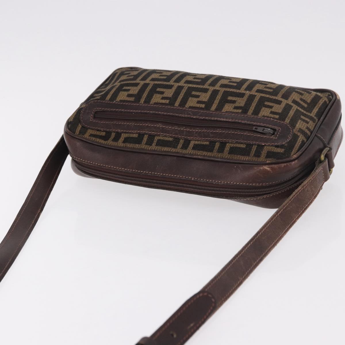 FENDI Zucca Canvas Shoulder Bag Black Brown Auth ep14748