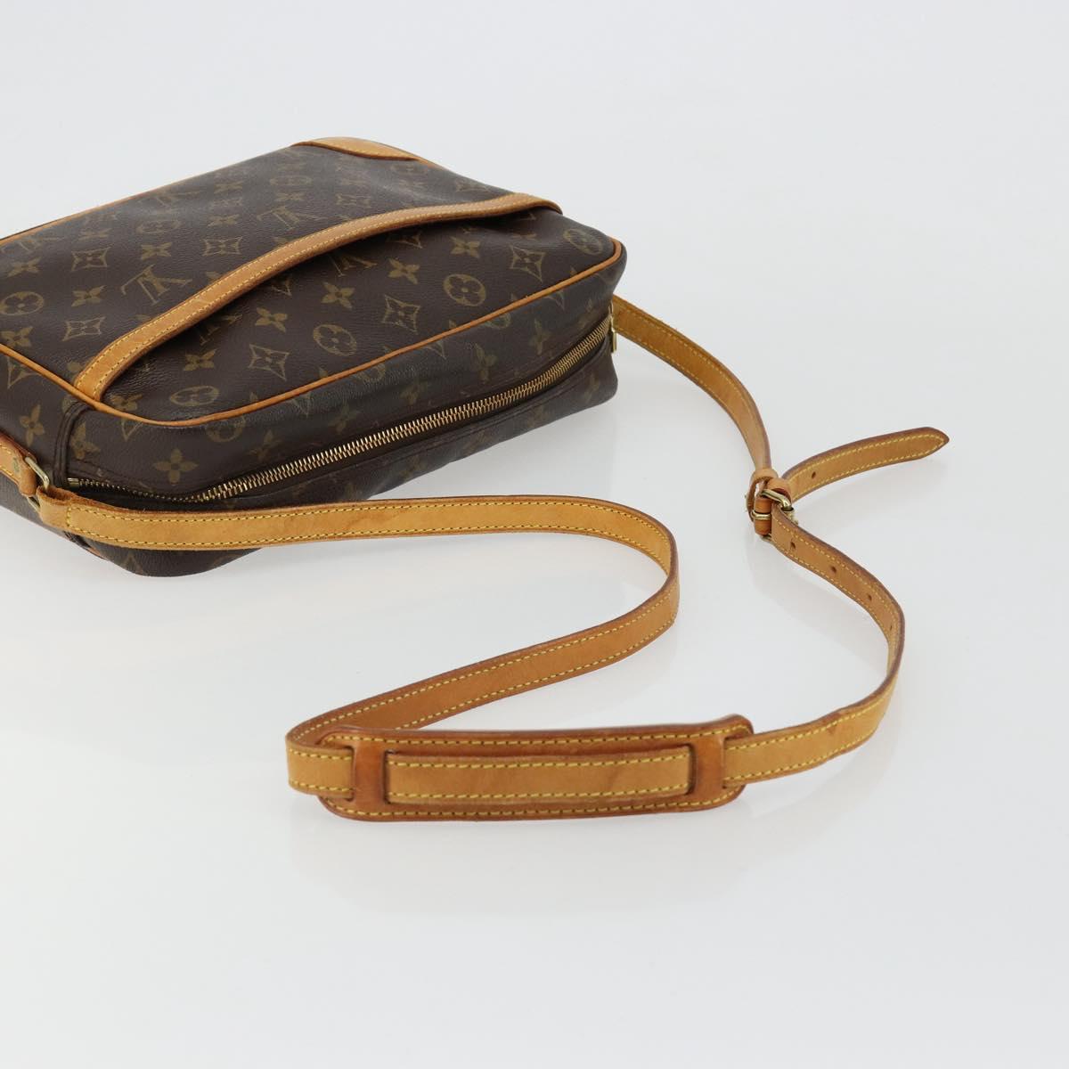 LOUIS VUITTON Monogram Trocadero 30 Shoulder Bag M51272 LV Auth ep14766