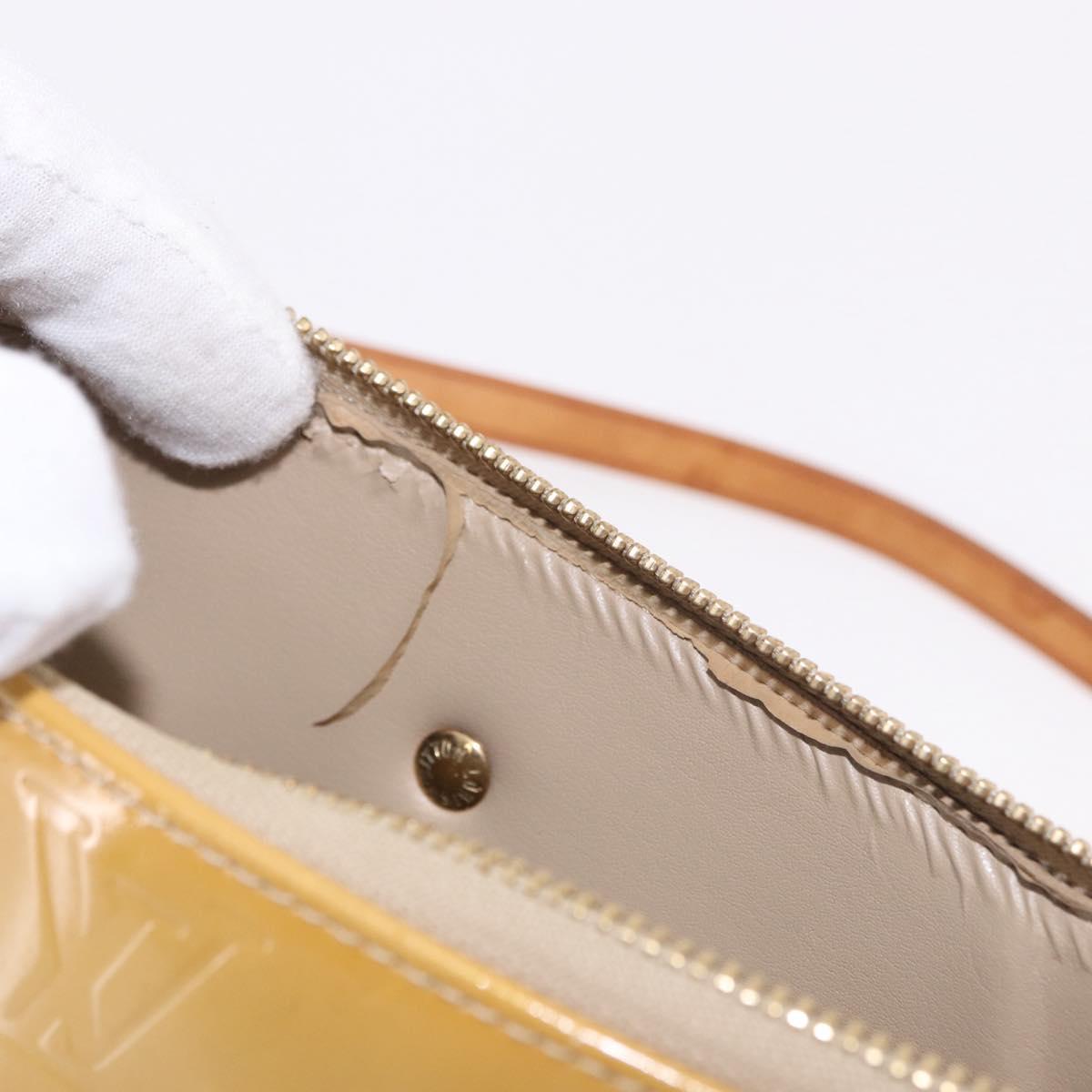 LOUIS VUITTON Vernis Lexington Accessory Pouch Flower Beige M92246 Auth ep14787