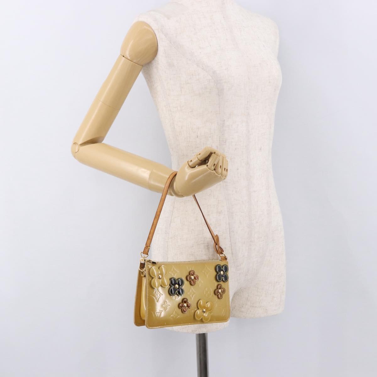 LOUIS VUITTON Vernis Lexington Accessory Pouch Flower Beige M92246 Auth ep14787
