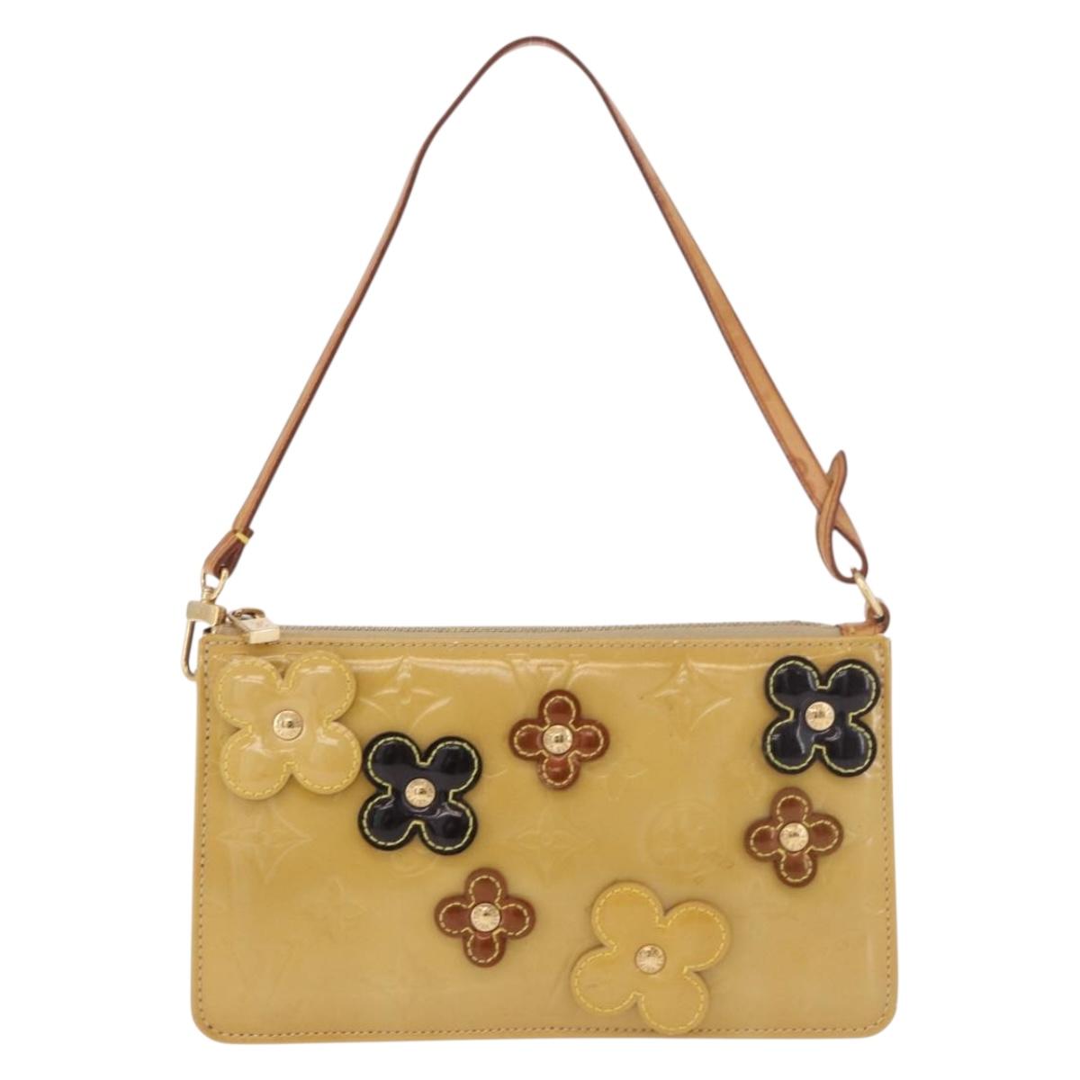 LOUIS VUITTON Vernis Lexington Accessory Pouch Flower Beige M92246 Auth ep14787