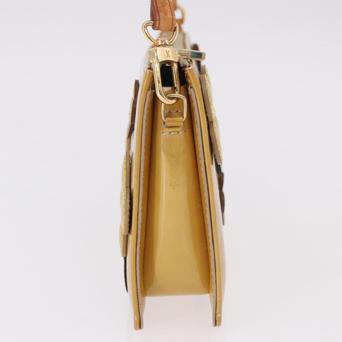 LOUIS VUITTON Vernis Lexington Accessory Pouch Flower Beige M92246 Auth ep14787