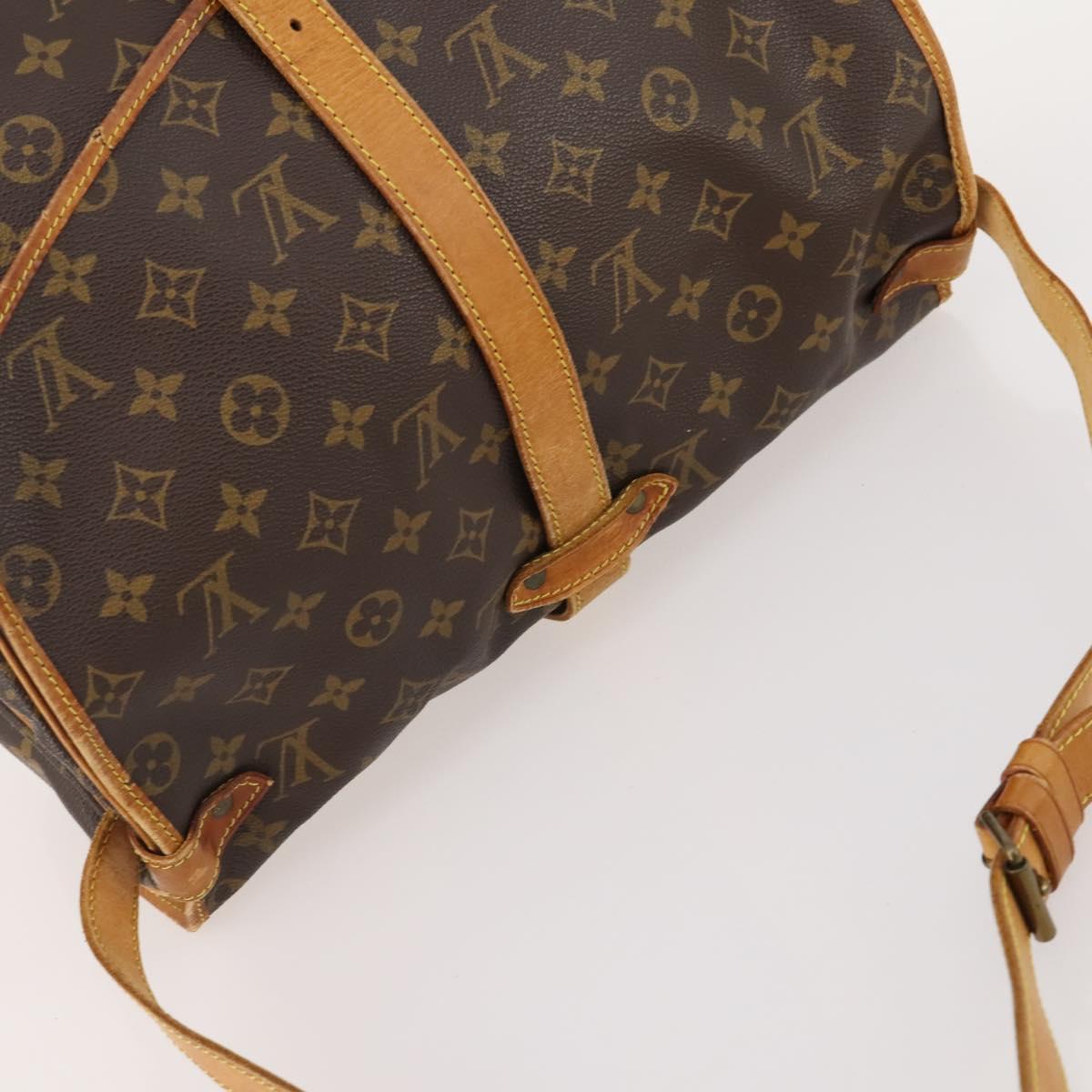 LOUIS VUITTON Monogram Saumur 35 Shoulder Bag M42254 LV Auth ep14817
