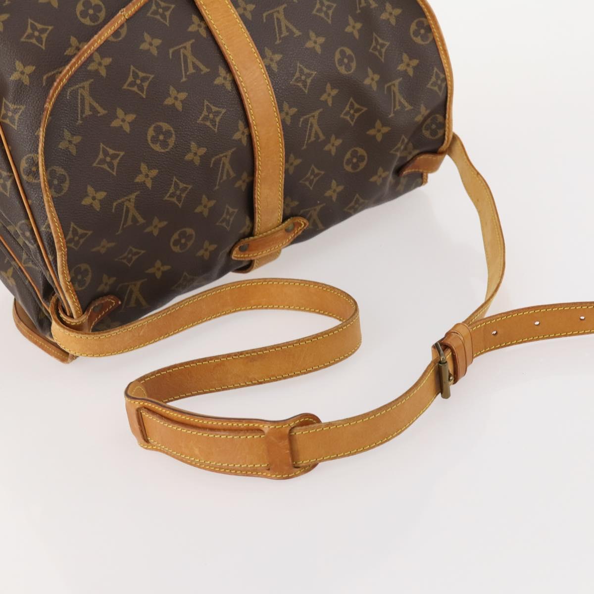 LOUIS VUITTON Monogram Saumur 35 Shoulder Bag M42254 LV Auth ep14817