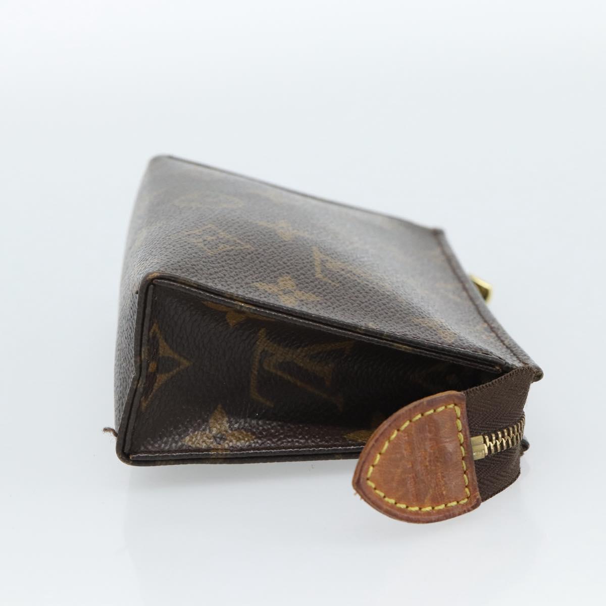 LOUIS VUITTON Monogram Poche Toilette 15 Pouch M47546 LV Auth ep14823