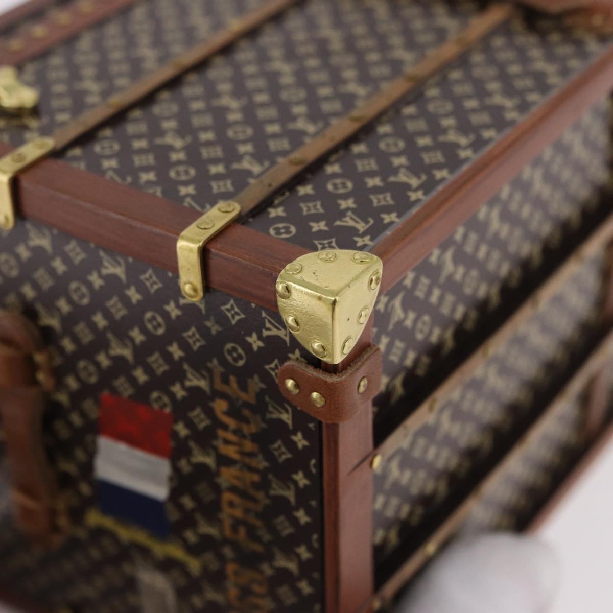 LOUIS VUITTON Miss France Paper Weight Brown M99408 LV Auth ep14897A