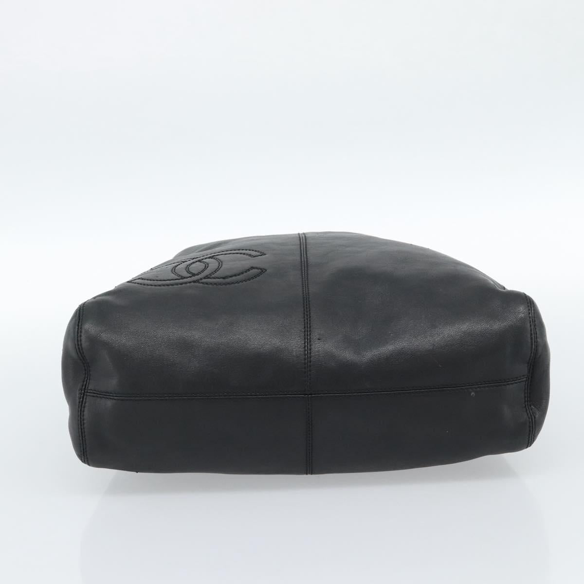 CHANEL Shoulder Bag Calf Skin Black CC Auth ep14908SAV