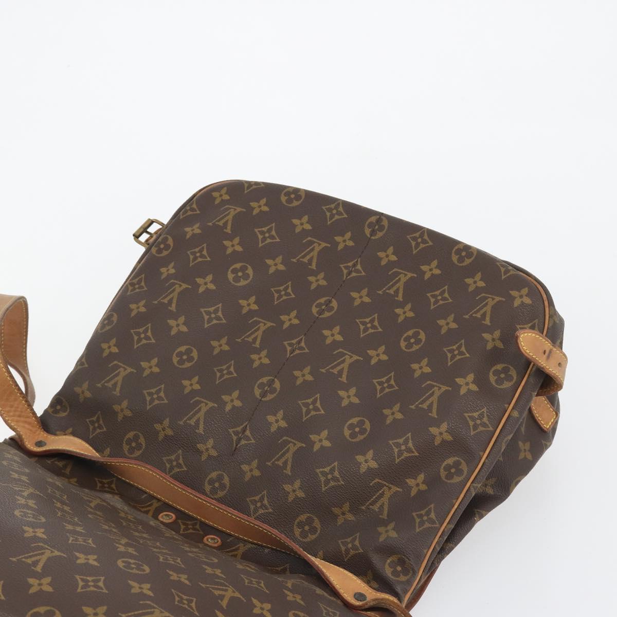 LOUIS VUITTON Monogram Saumur 35 Shoulder Bag M42254 LV Auth ep14937