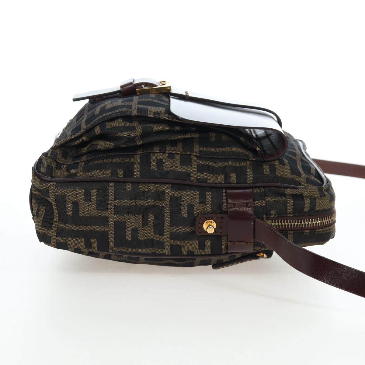 FENDI Zucca Canvas Shoulder Bag Brown Black Auth ep15102A