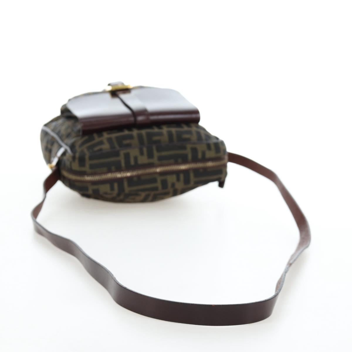 FENDI Zucca Canvas Shoulder Bag Brown Black Auth ep15102A
