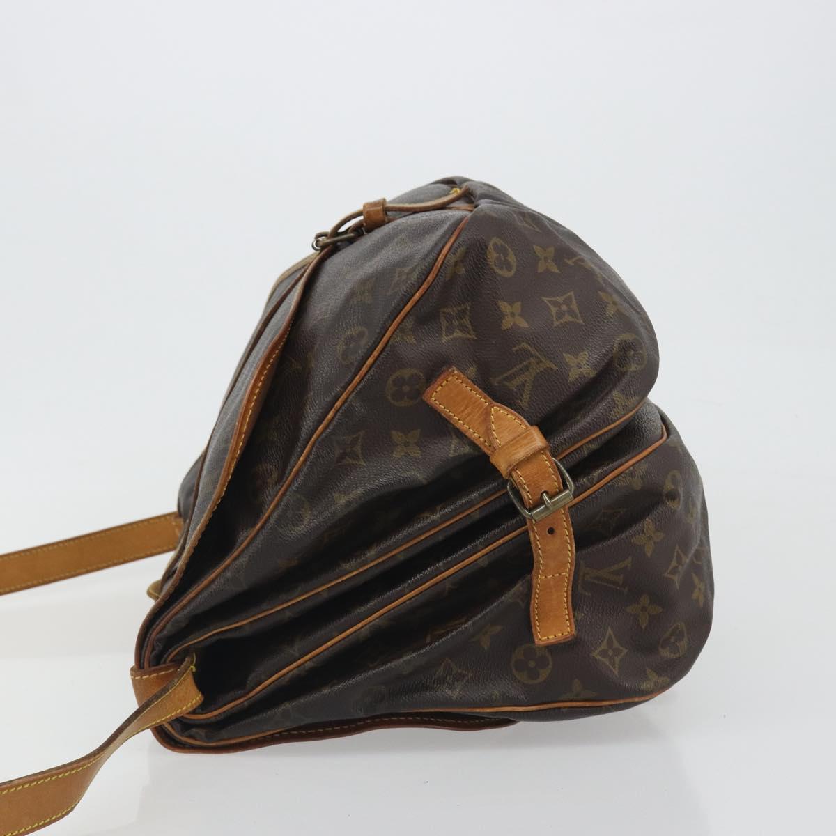 LOUIS VUITTON Monogram Saumur 35 Shoulder Bag M42254 LV Auth ep15155