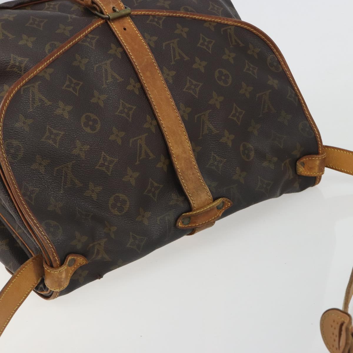LOUIS VUITTON Monogram Saumur 35 Shoulder Bag M42254 LV Auth ep15155