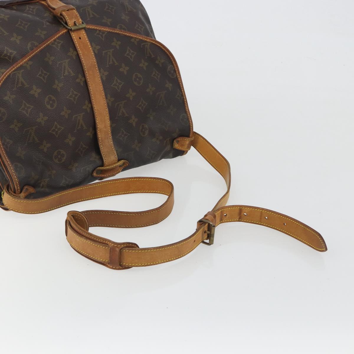 LOUIS VUITTON Monogram Saumur 35 Shoulder Bag M42254 LV Auth ep15155
