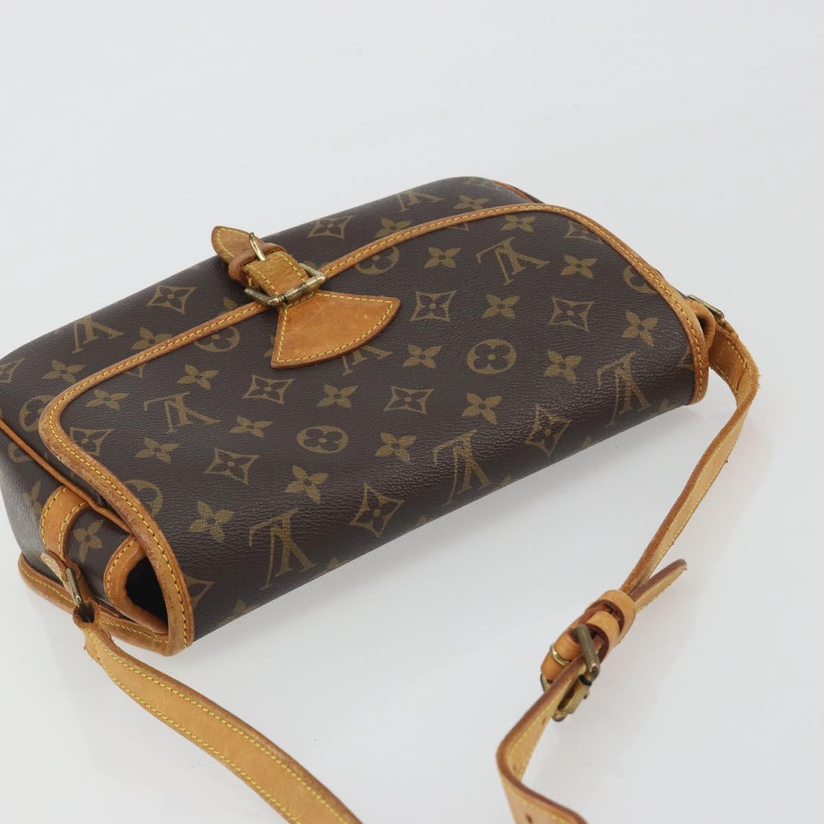 LOUIS VUITTON Monogram Sologne Shoulder Bag M42250 LV Auth ep15269