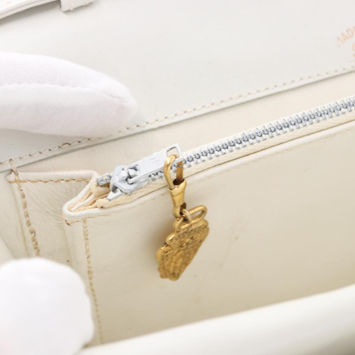 GUCCI Shoulder Bag Leather White Gold Tone Auth ep15453