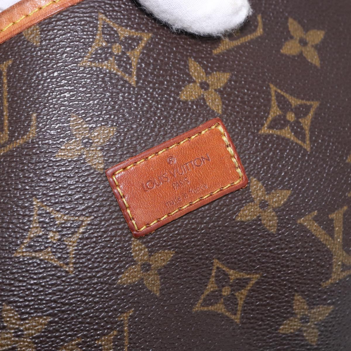 LOUIS VUITTON Monogram Saumur 30 Shoulder Bag M42256 LV Auth ep15501